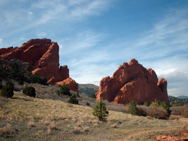 Cool rock outcropping.jpg 81.3K